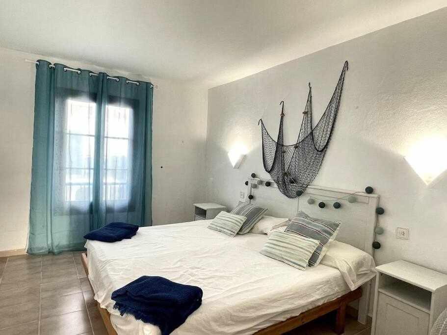 Brut Apartamento Con Piscina 卡拉恩·布拉内斯 外观 照片